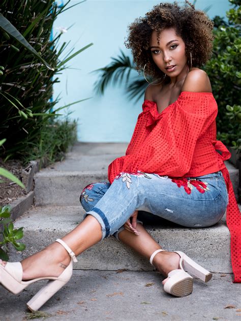 Parker mckenna posey tiktok 5 million, earned through her still young career in acting; most of her wealth is due to the success she had as a child actress